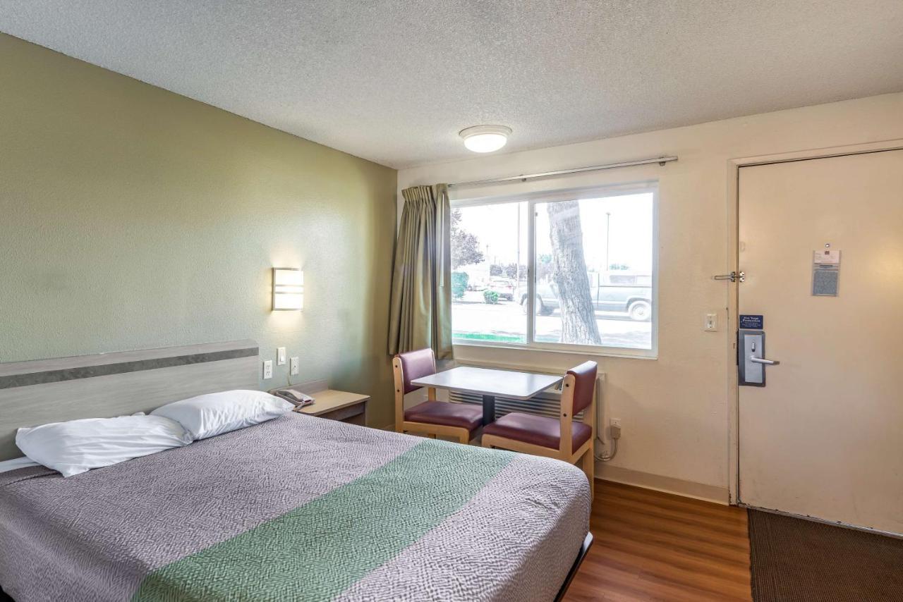 Motel 6 Clarkston Wa Exterior photo