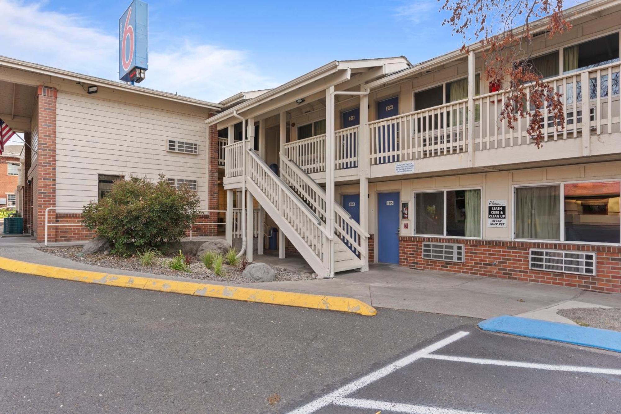 Motel 6 Clarkston Wa Exterior photo
