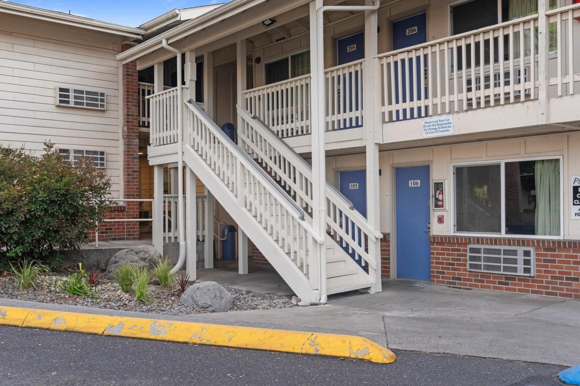 Motel 6 Clarkston Wa Exterior photo